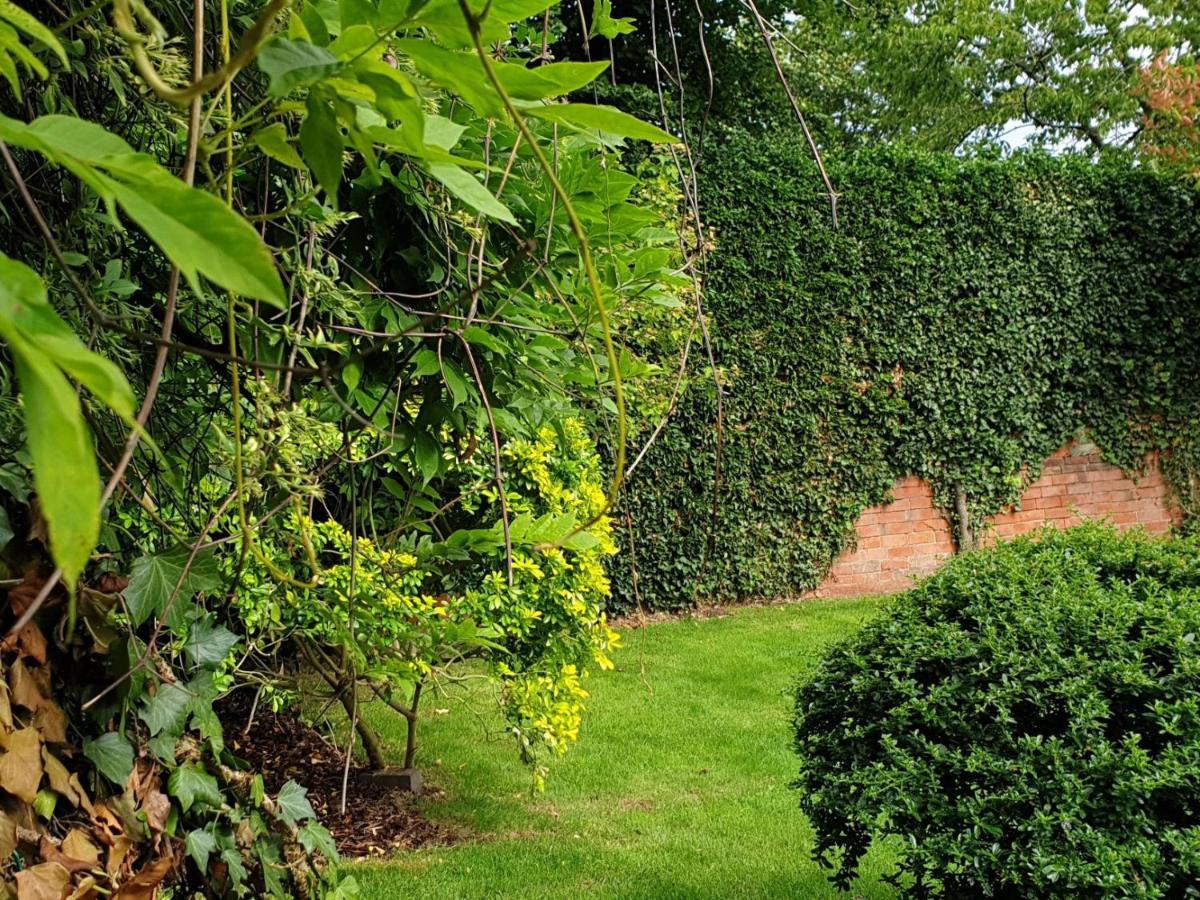 ダービー No.42 Kegworth House Bed & Breakfast エクステリア 写真